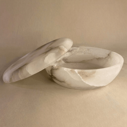 Ivorya Bowl with Lid - Lilly Sheridan