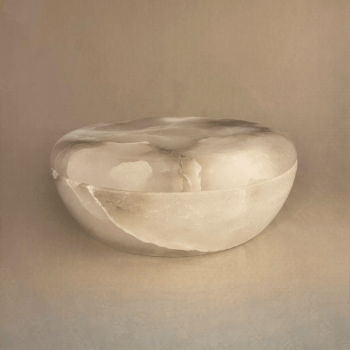 Ivorya Bowl with Lid - Lilly Sheridan