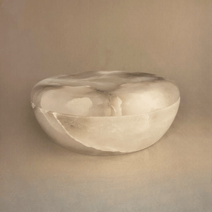 Ivorya Bowl with Lid - Lilly Sheridan